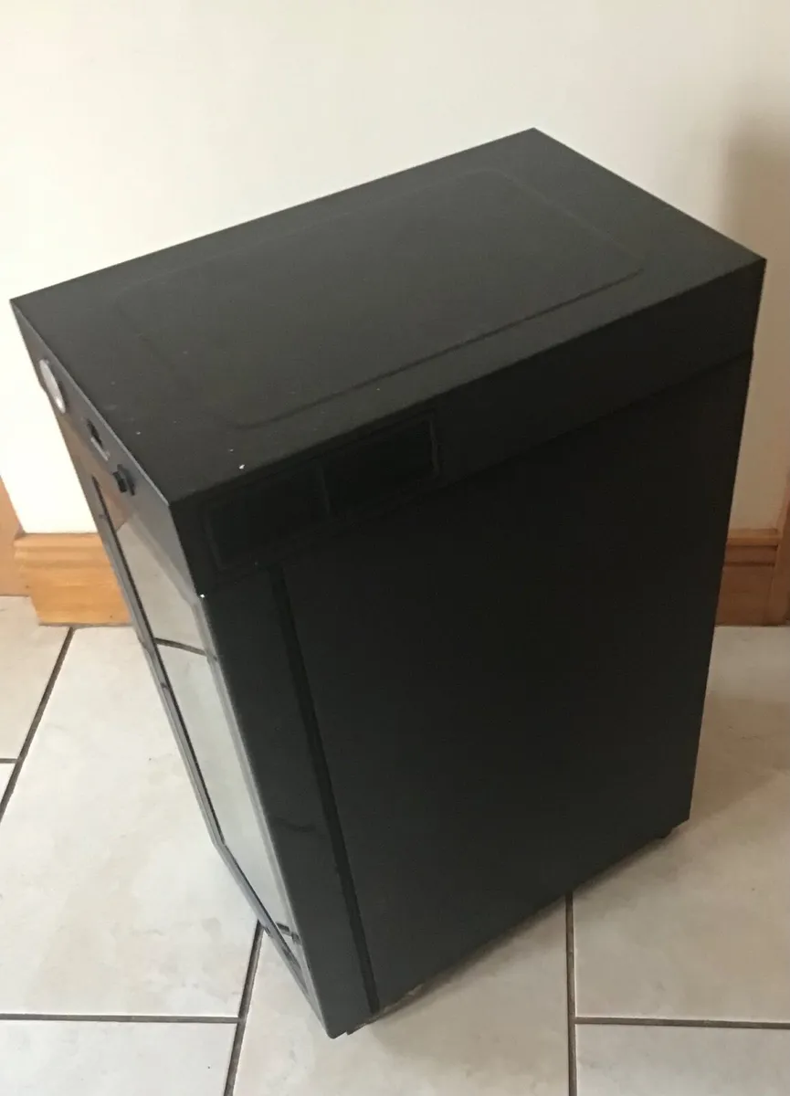 Wine Cooler - Image 3