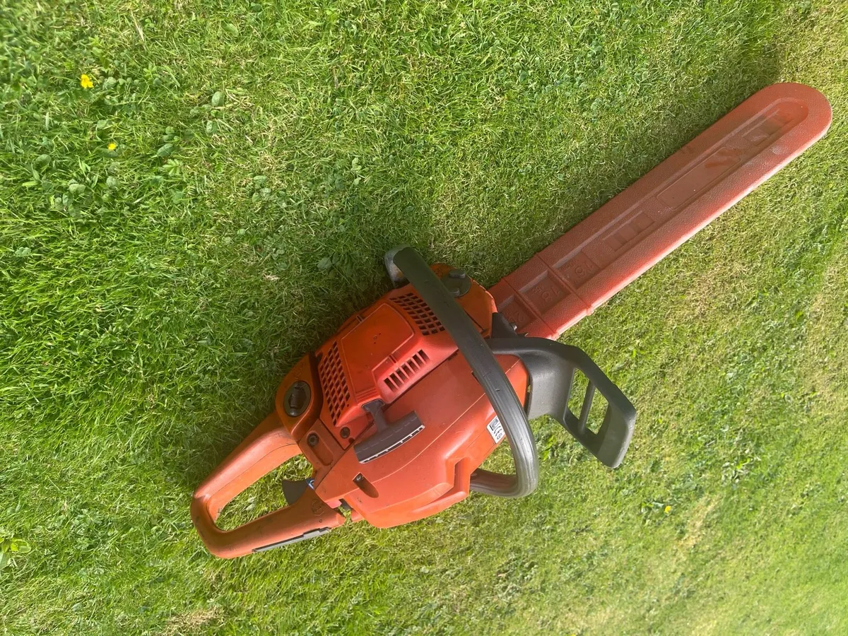 Husqvarna 350 chainsaw - Image 2