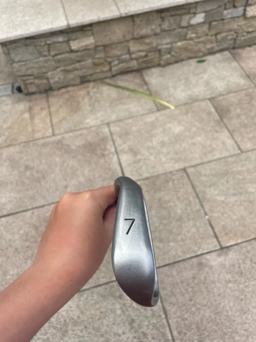 Ping g2 irons - Image 3