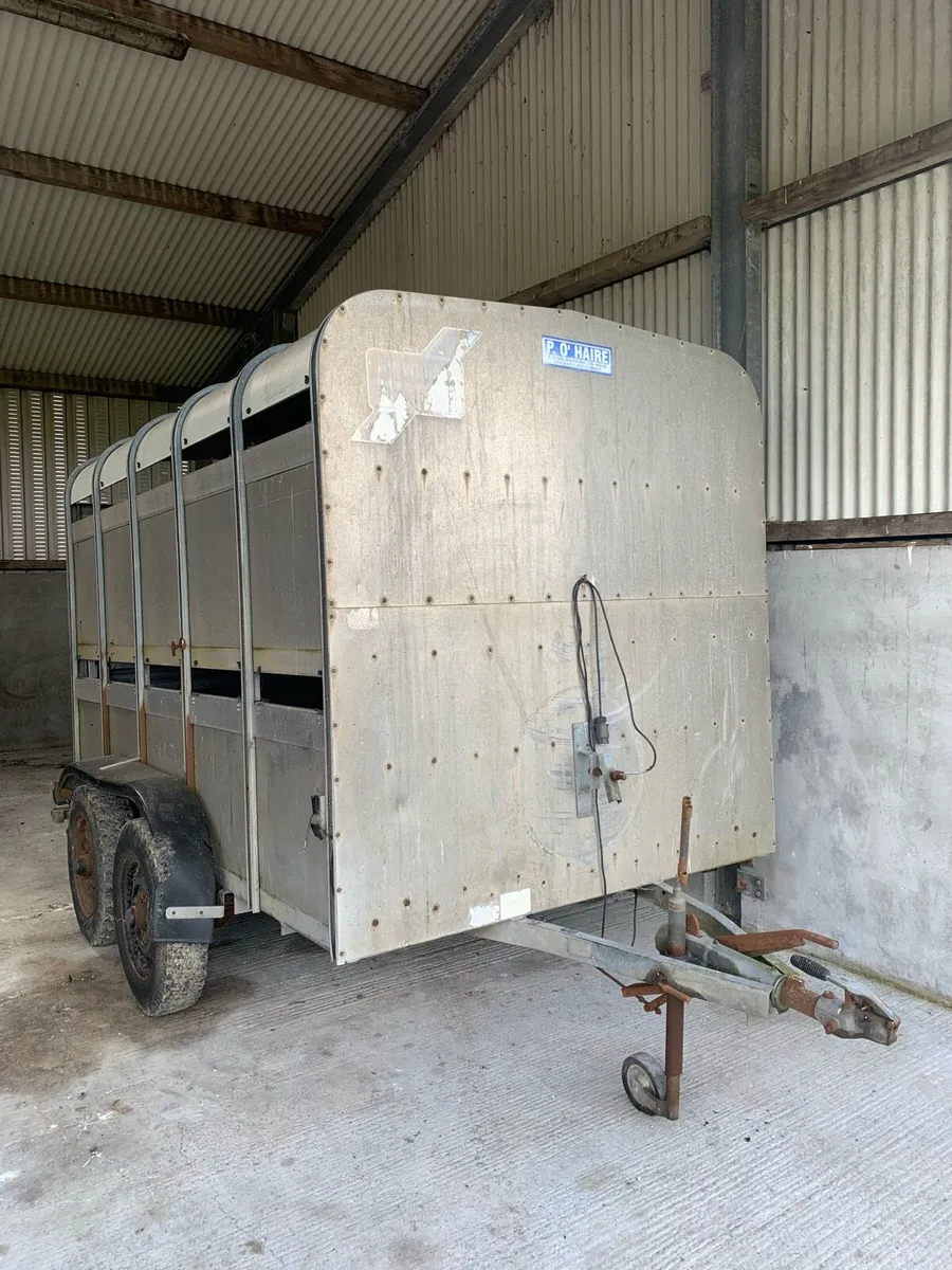 Cattle trailer - Image 1