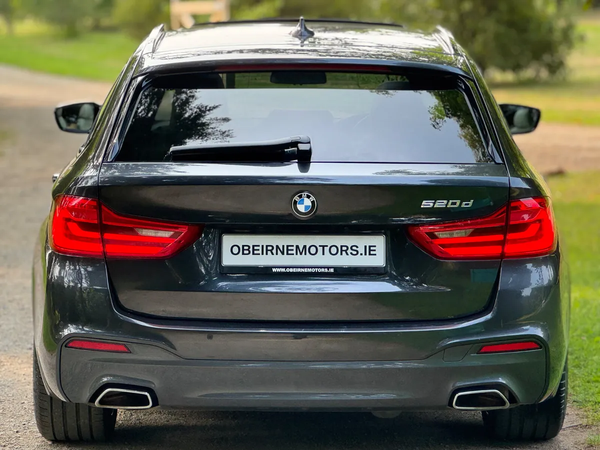 520D TOURING * PAN ROOF * LOW KMS * - Image 3