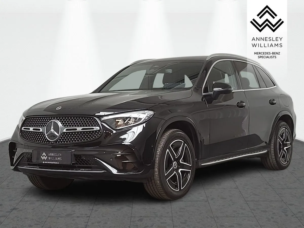 Mercedes-Benz GLC-Class Glc300e AMG Line 4matic - Image 4