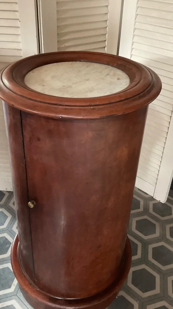 Victorian antique cylinder cabinet - Image 1
