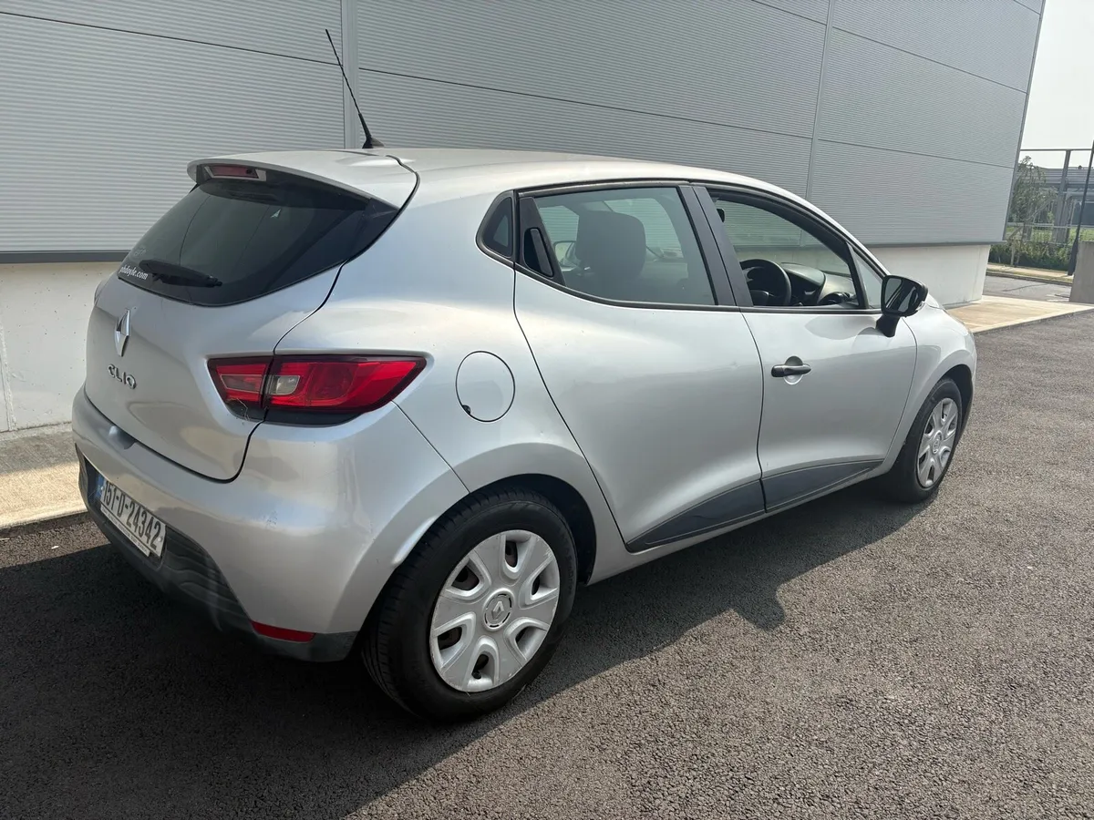 Renault Clio NCT & TAX - Image 4