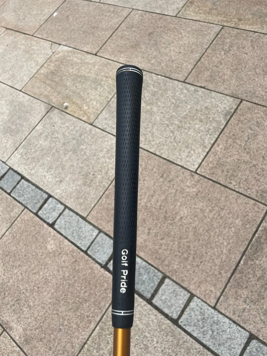 Cleveland launcher three wood - Image 3
