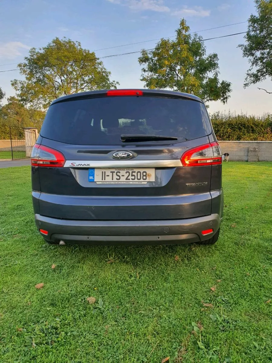 FORD S MAX TITANIUM MODEL 7 SEATER 2011 - Image 4