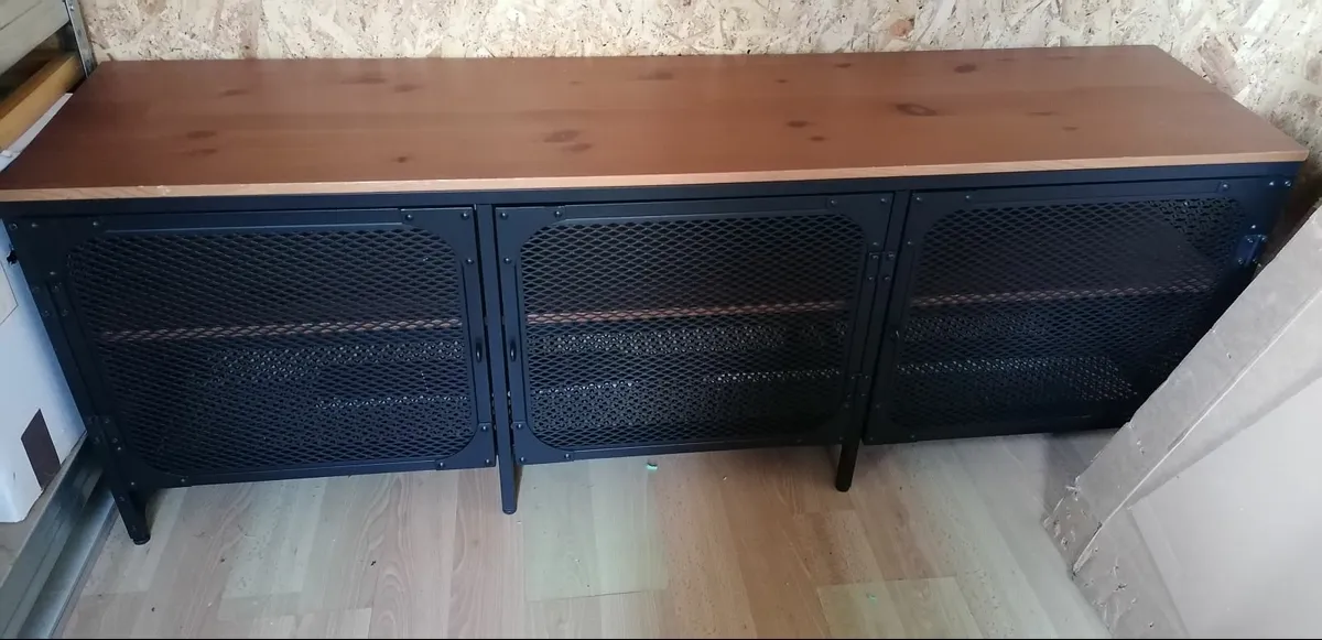 Tv bench - Image 1