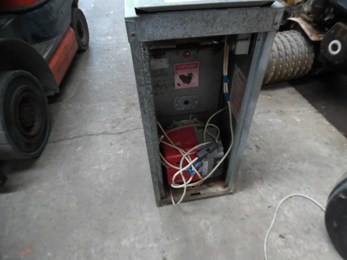 grant vortex condenser oil boiler - Image 4