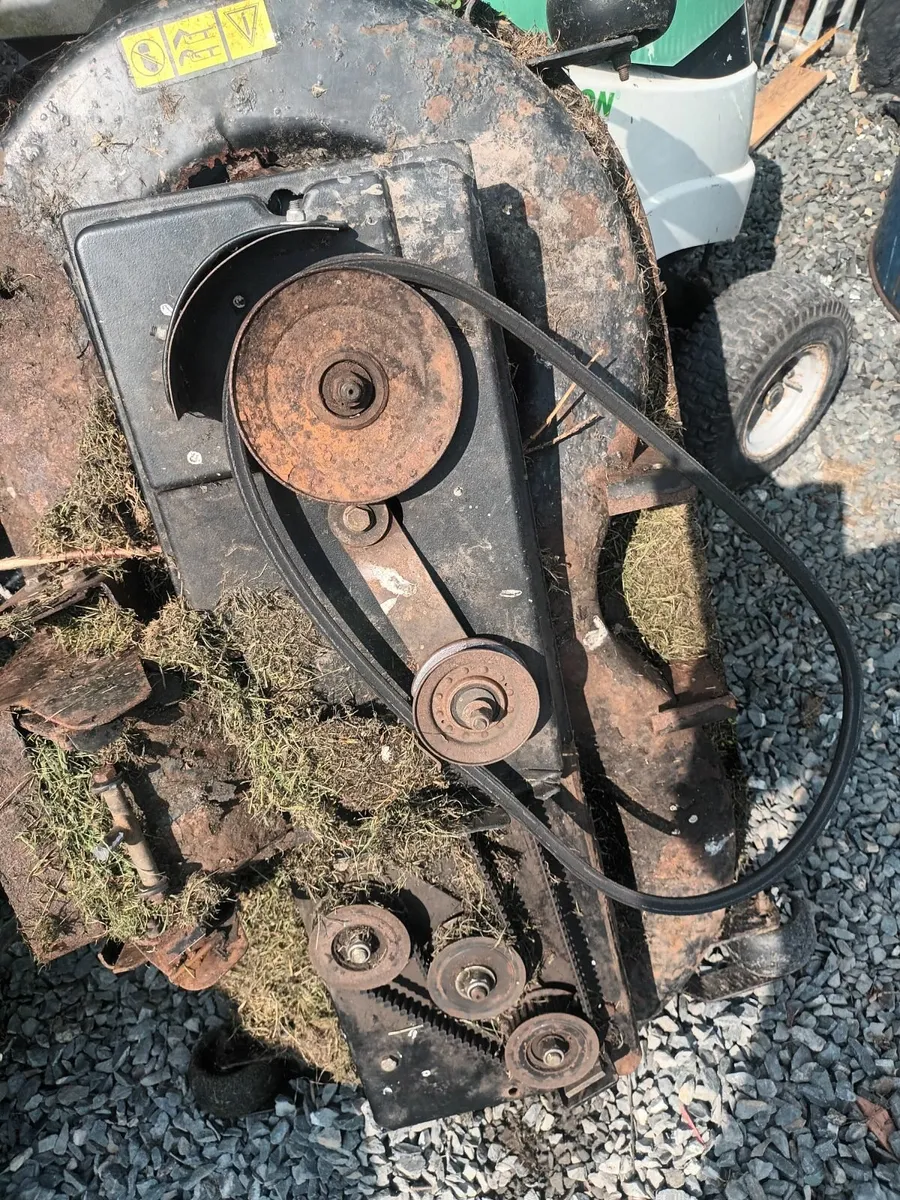 Lawnmower Breaking only - Image 3