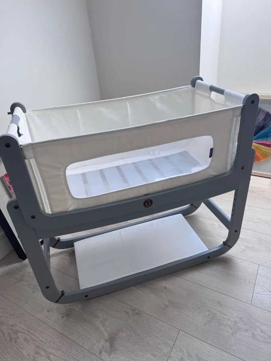 Baby co-sleeper - Image 1
