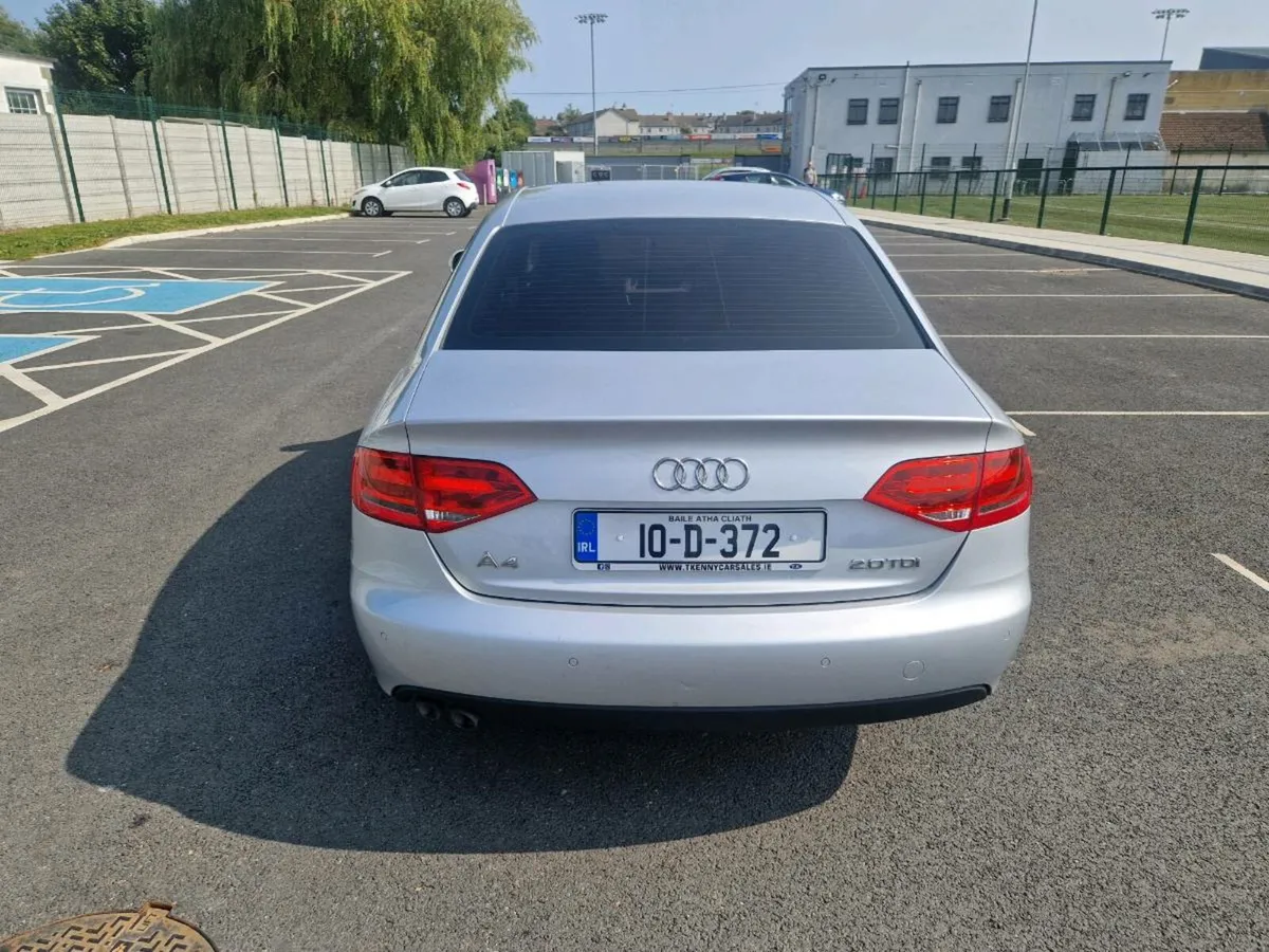 Car - Image 4