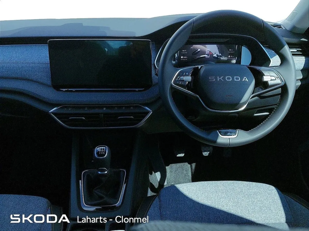 Skoda Octavia Selection  2.0tdi 115HP - Image 2