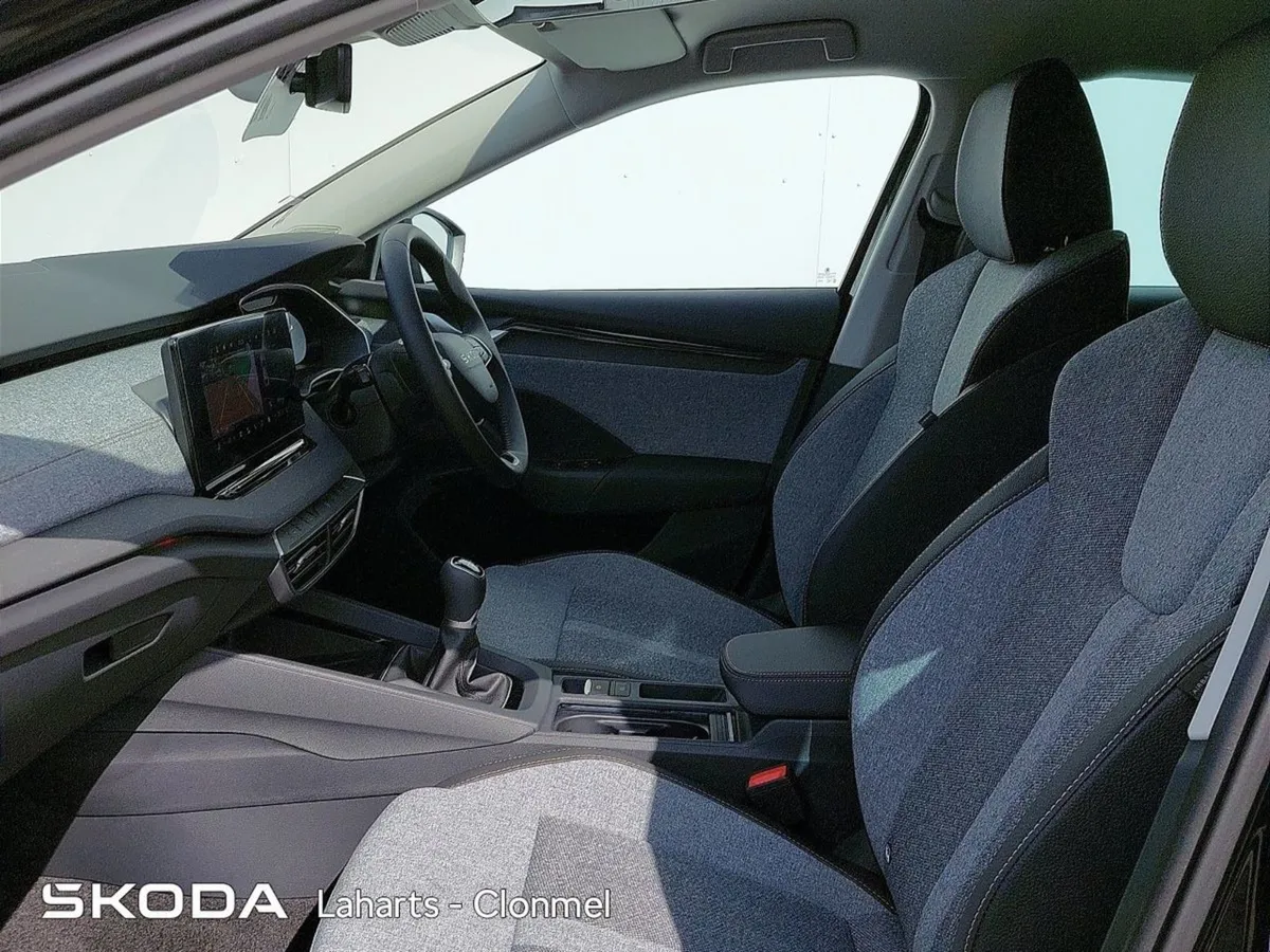 Skoda Octavia Selection  2.0tdi 115HP - Image 4
