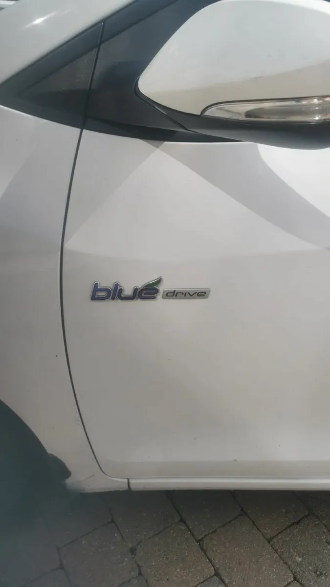 Hyundai i30 2013 - Image 2