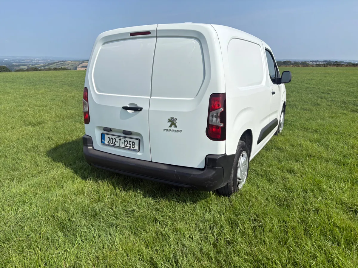 2020 Peugeot Partner **NO VAT** - Image 4