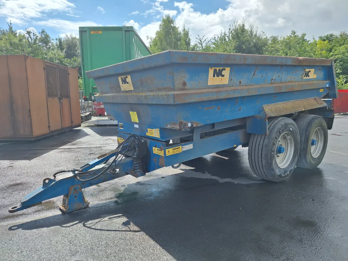 NC Dump Trailer For Auction - Image 1