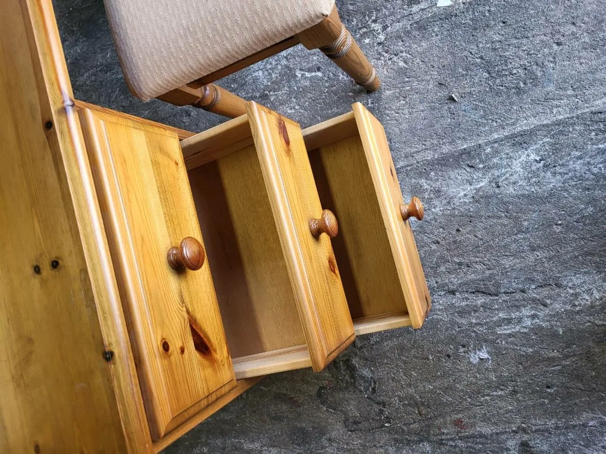 Pine Dressing Table - Image 4