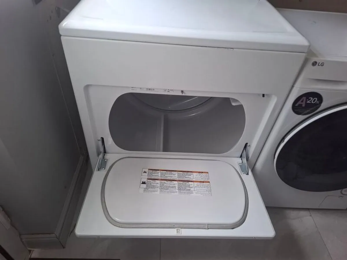 Whirlpool 15KG Vented American Tumble Dryer - Image 4