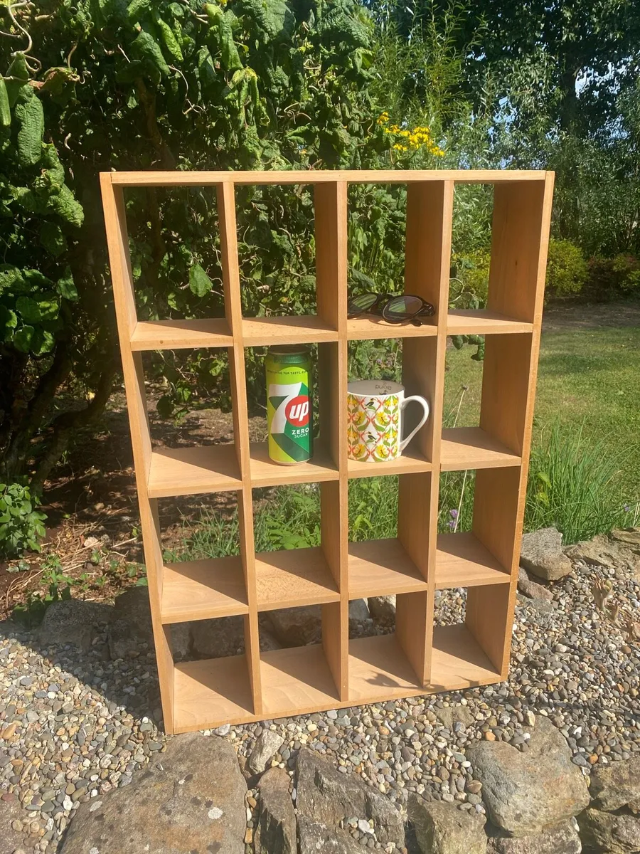 Wooden shelves - Image 3