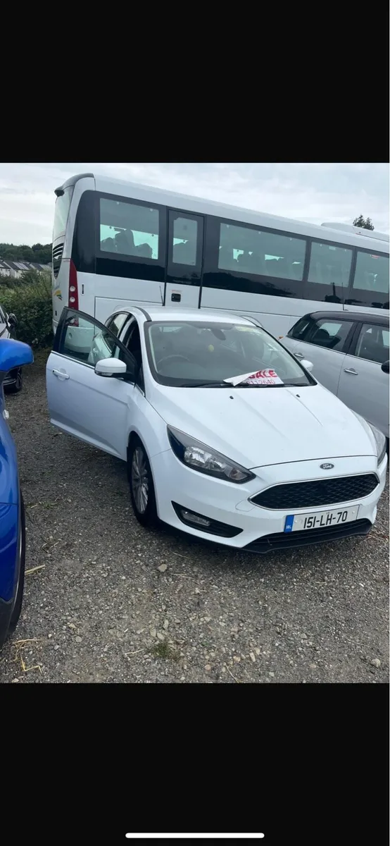 Ford Focus Zetec - Image 2
