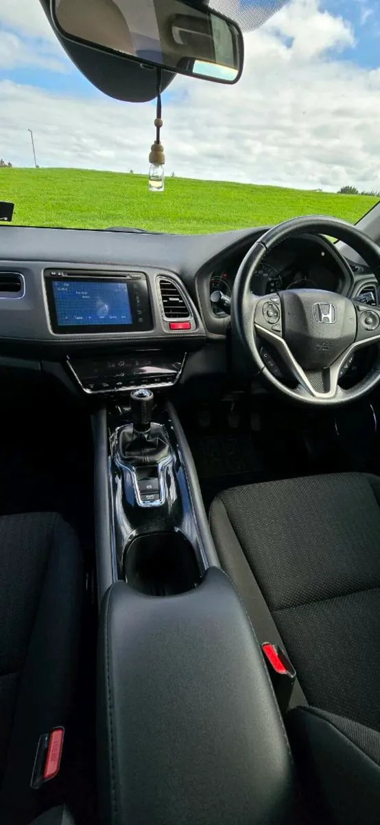 Honda HRV 1.6 I-DTEC, 2 YEARS NCT - Image 4