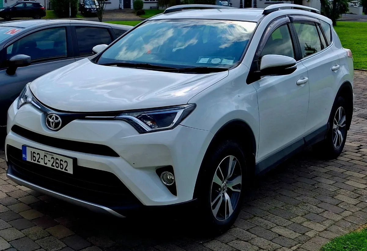 Toyota RAV4 . - Image 1