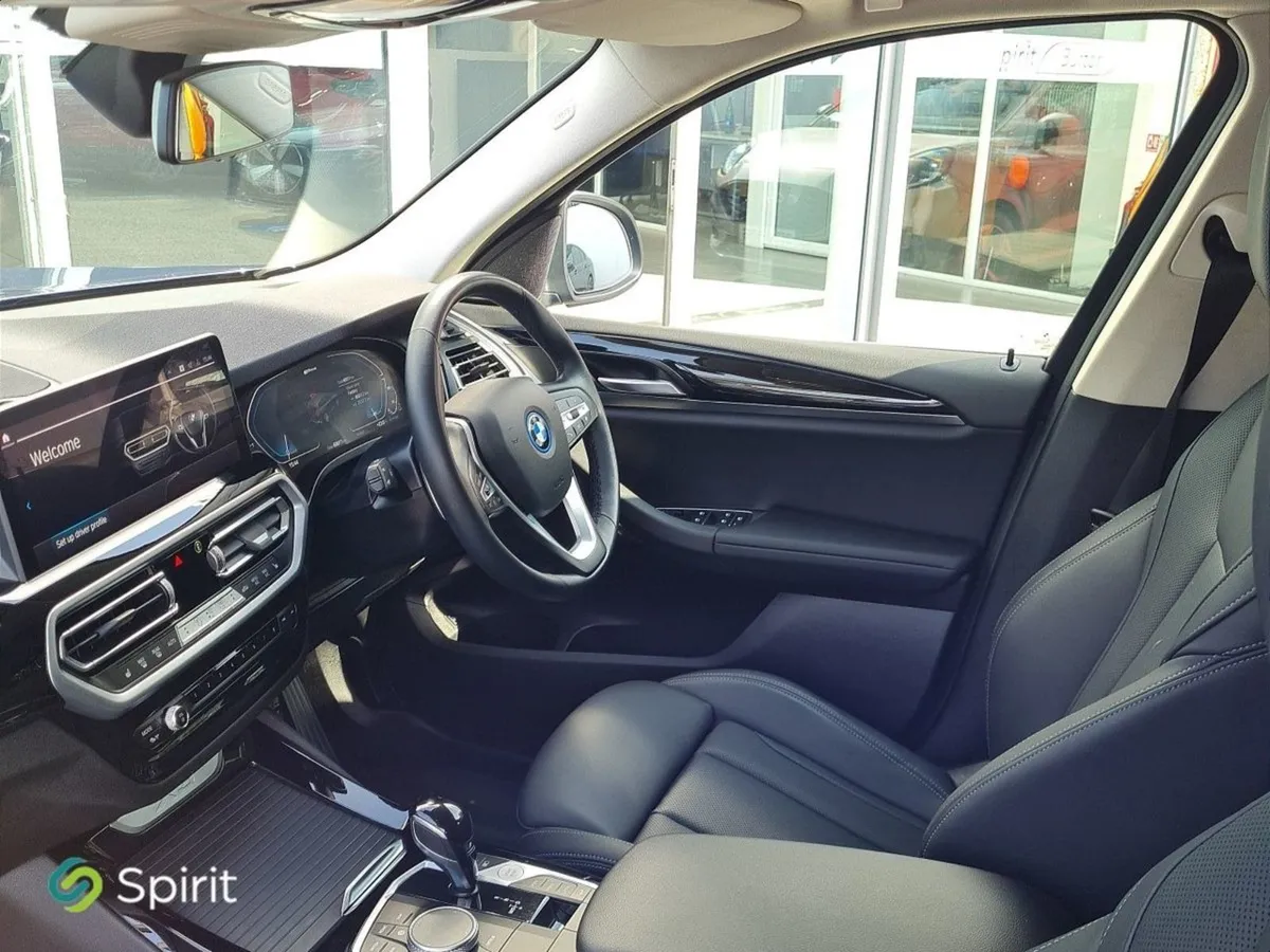 BMW X3 Xdrive30e Xline - Image 3