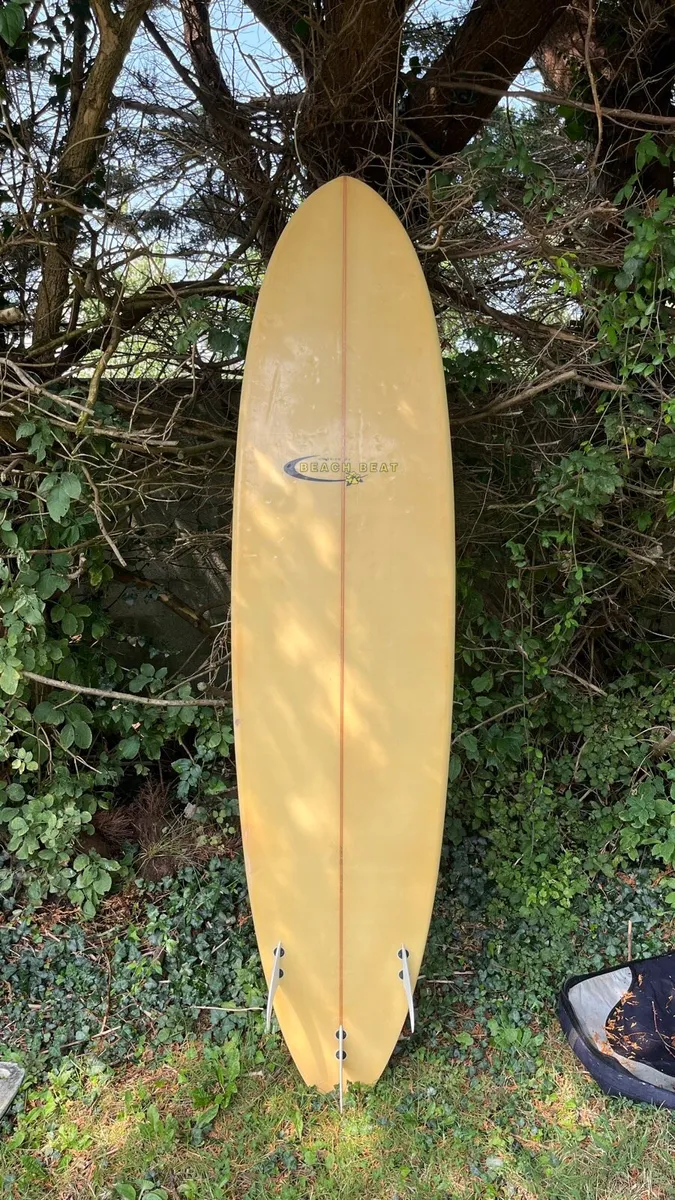 Surfboard - Image 3