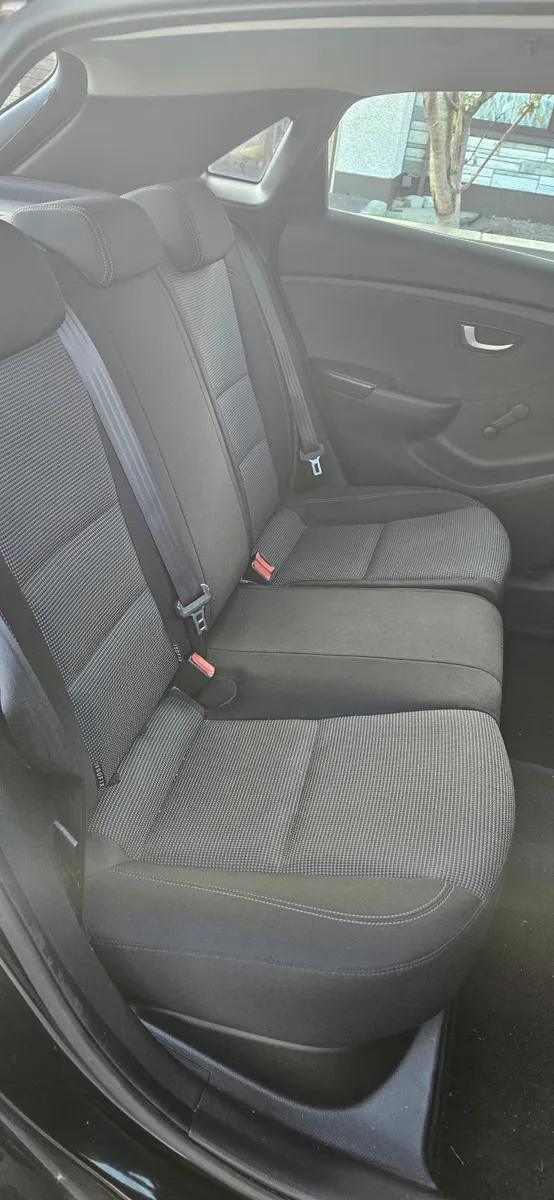 Hyundai i30 2014- not currently running - Image 4