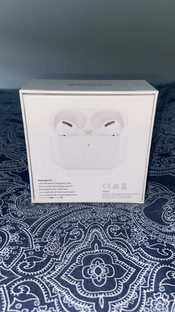 AirPods pros - Image 3