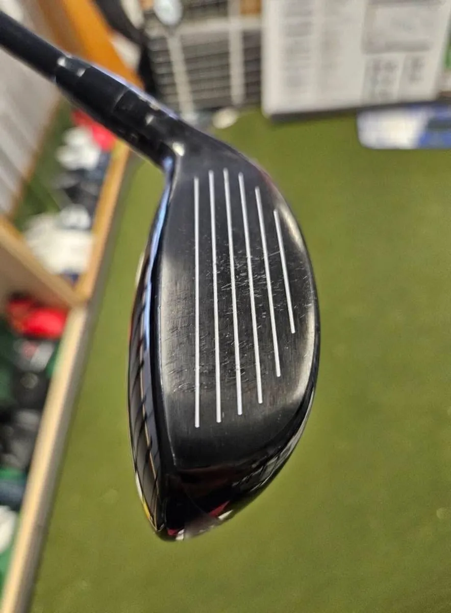 Titleist TSr2 3 Hybrid - Image 4