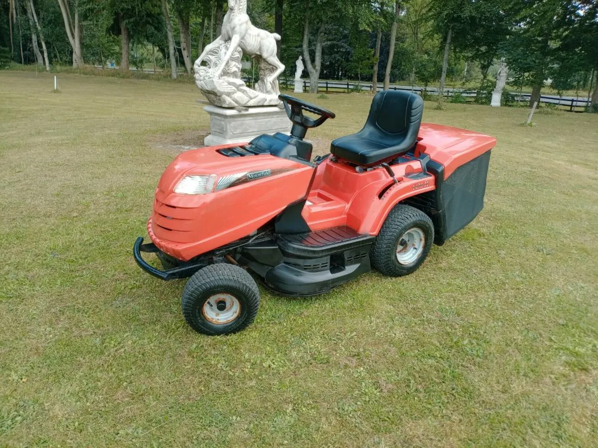 Very well looked after Mountfield ride on mower - Image 1
