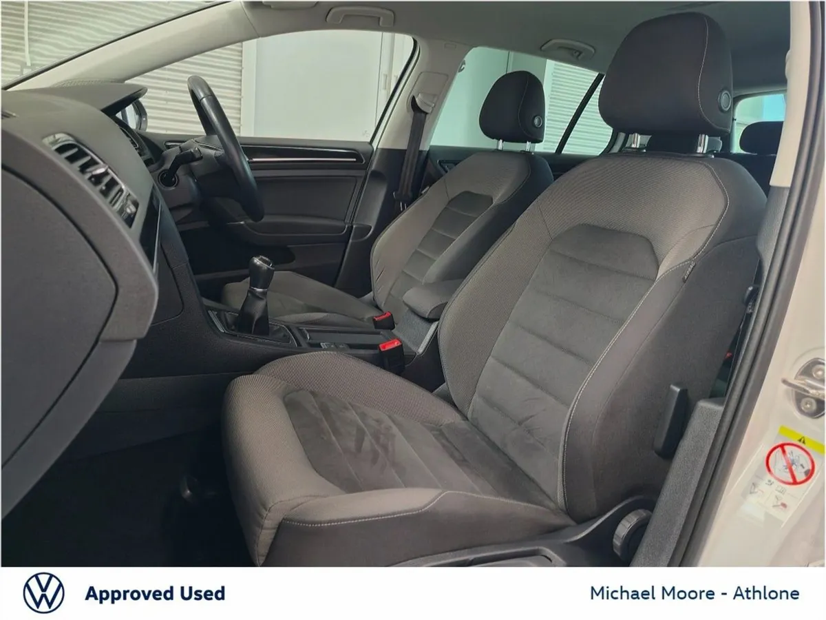Volkswagen Golf 1.6 TDI 3DR 115BHP Highline - Image 4