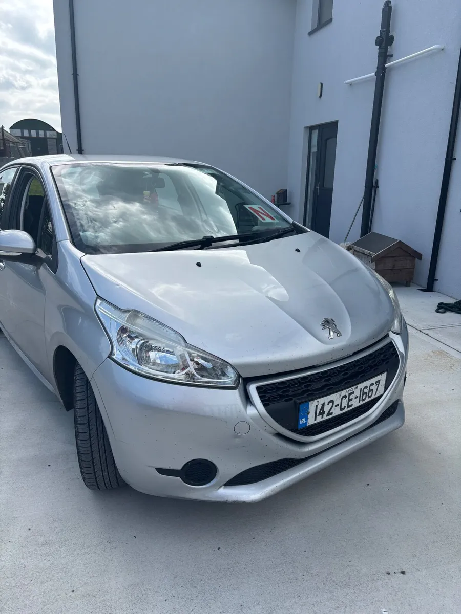 Peugeot 208 2014 - Image 3