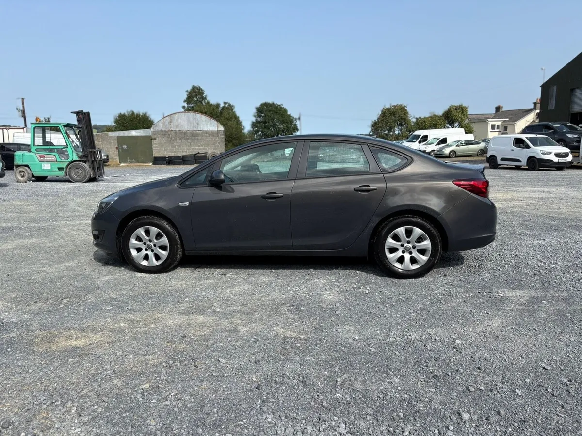 2015 Open Astra 1.6 diesel - Image 1