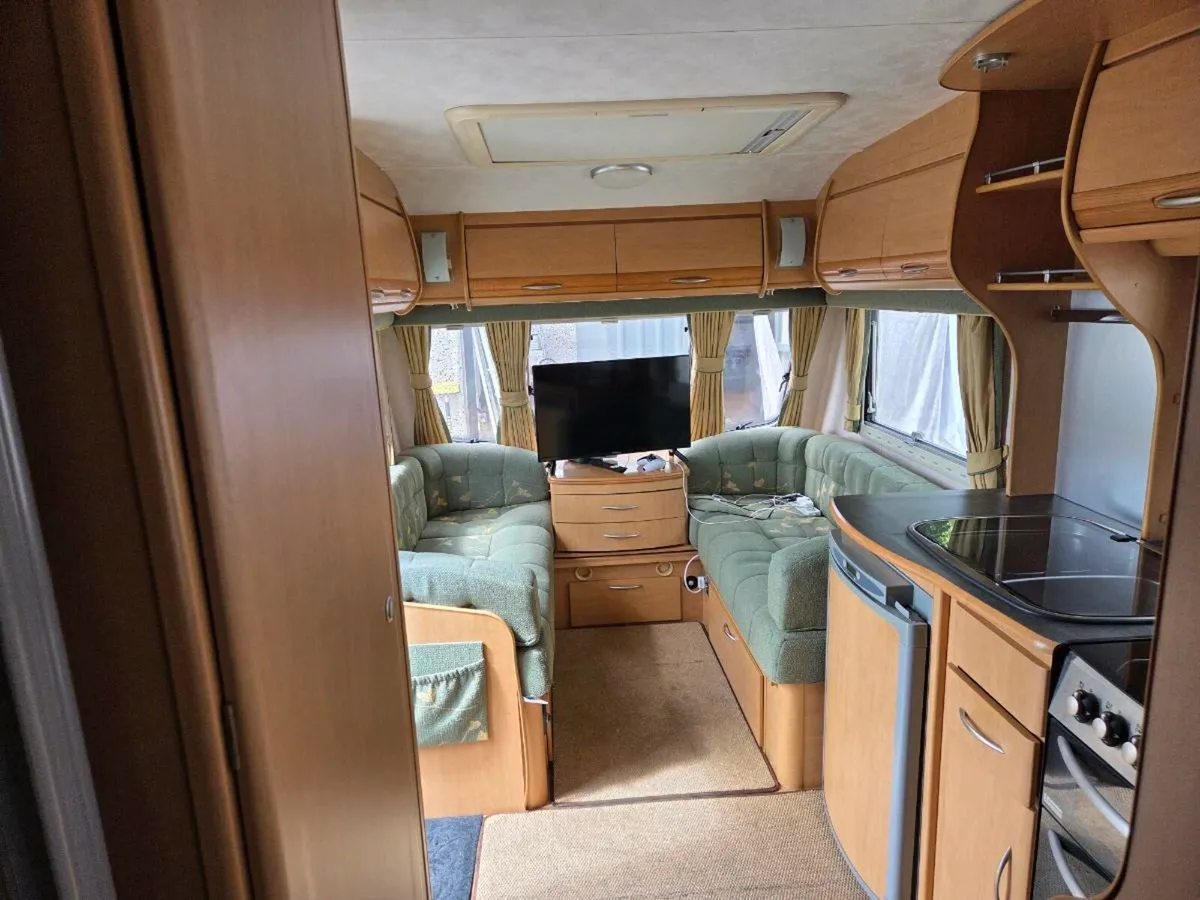 VIP COACHMAN FOR SALE - Image 2