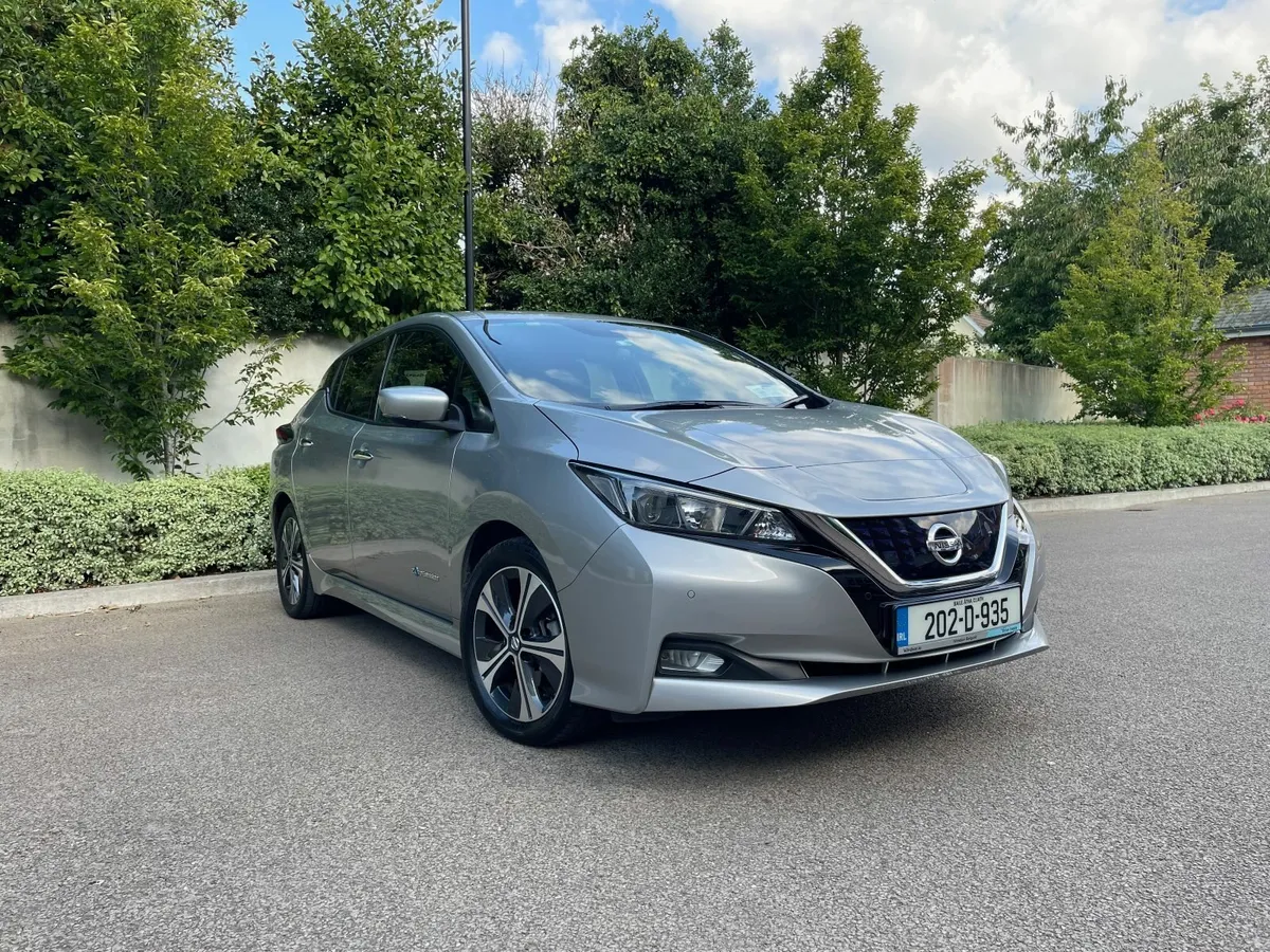 Nissan Leaf 2020, €13,250 with only 21,000 km. - Image 1