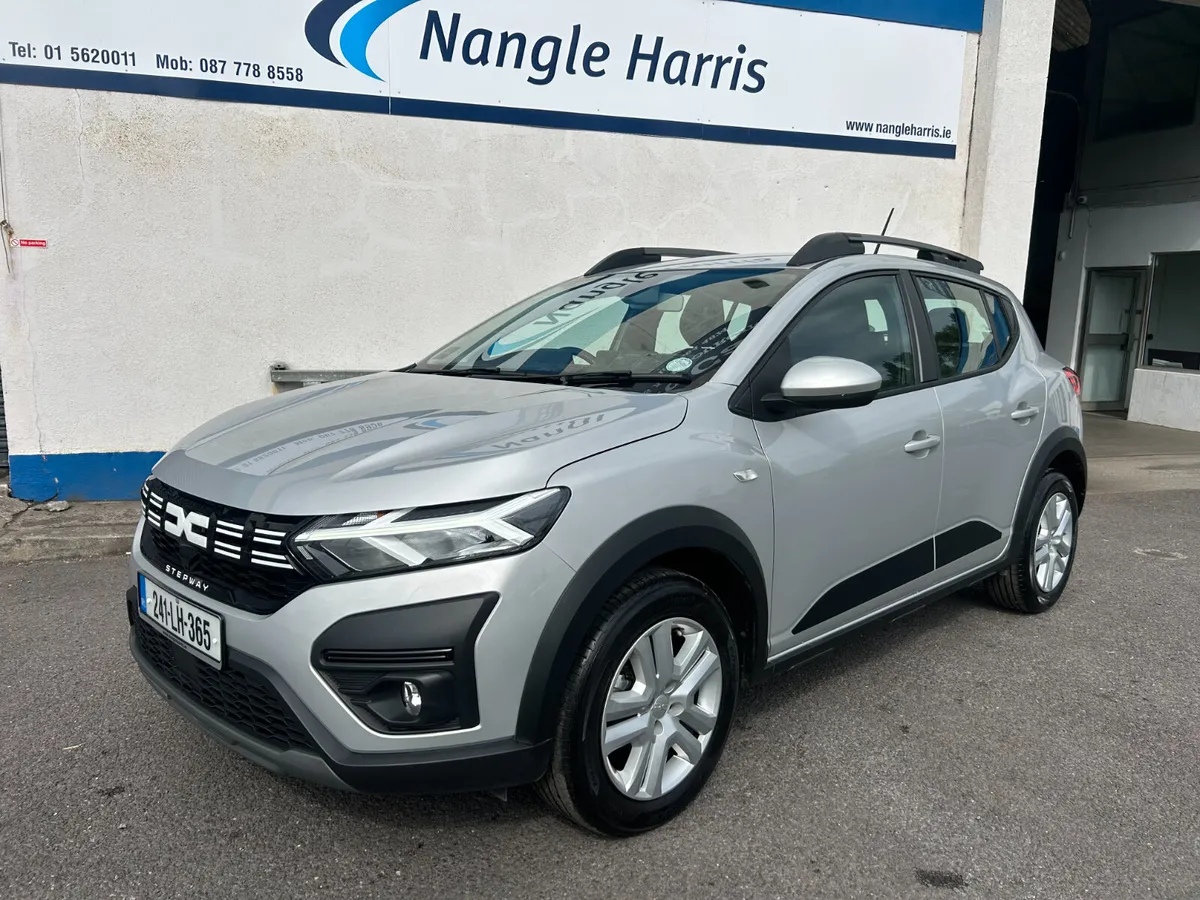 Dacia Sandero Stepway LOW KMS. - Image 1