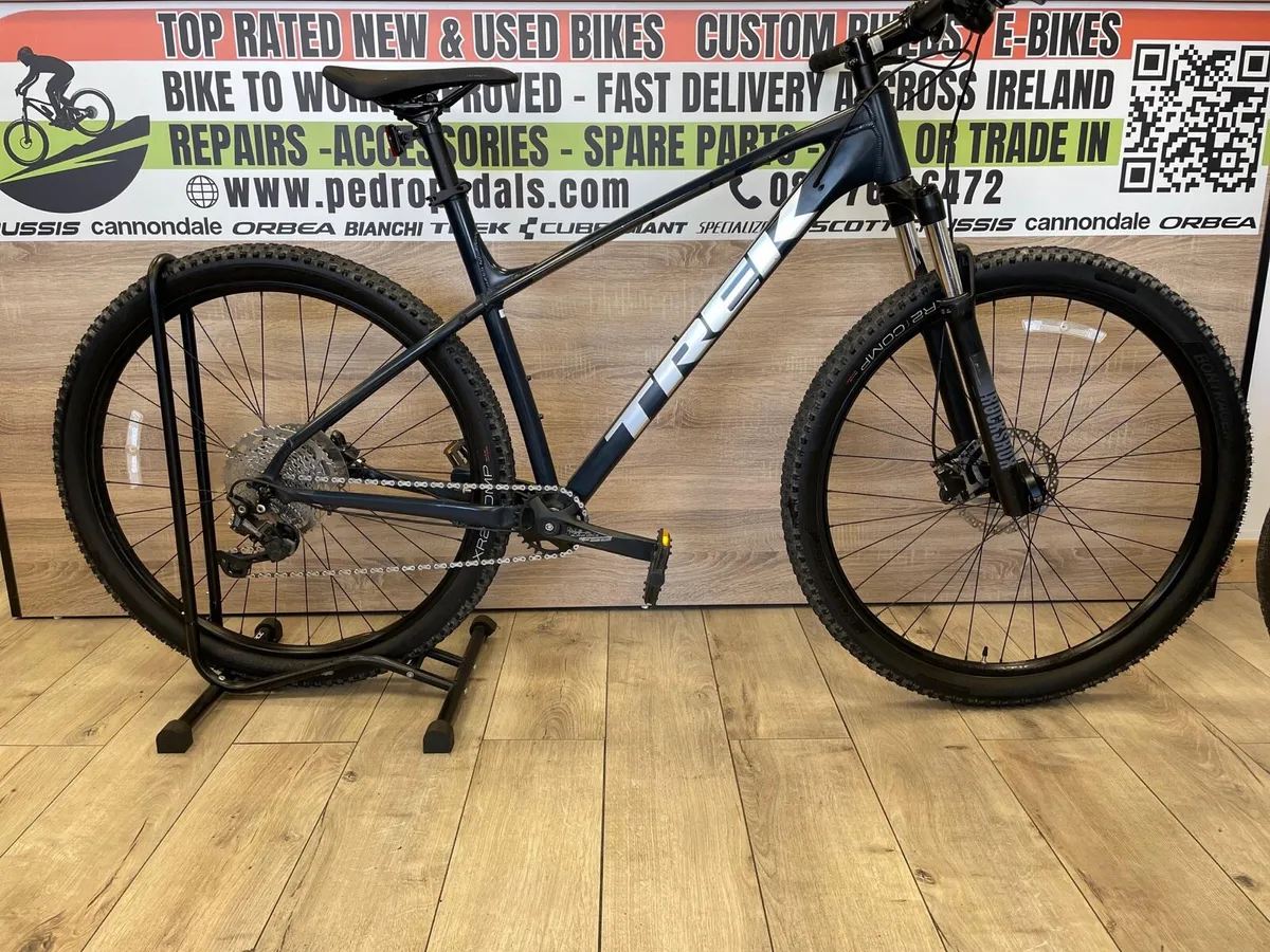 Trek marlin 7 (like new) - Image 1