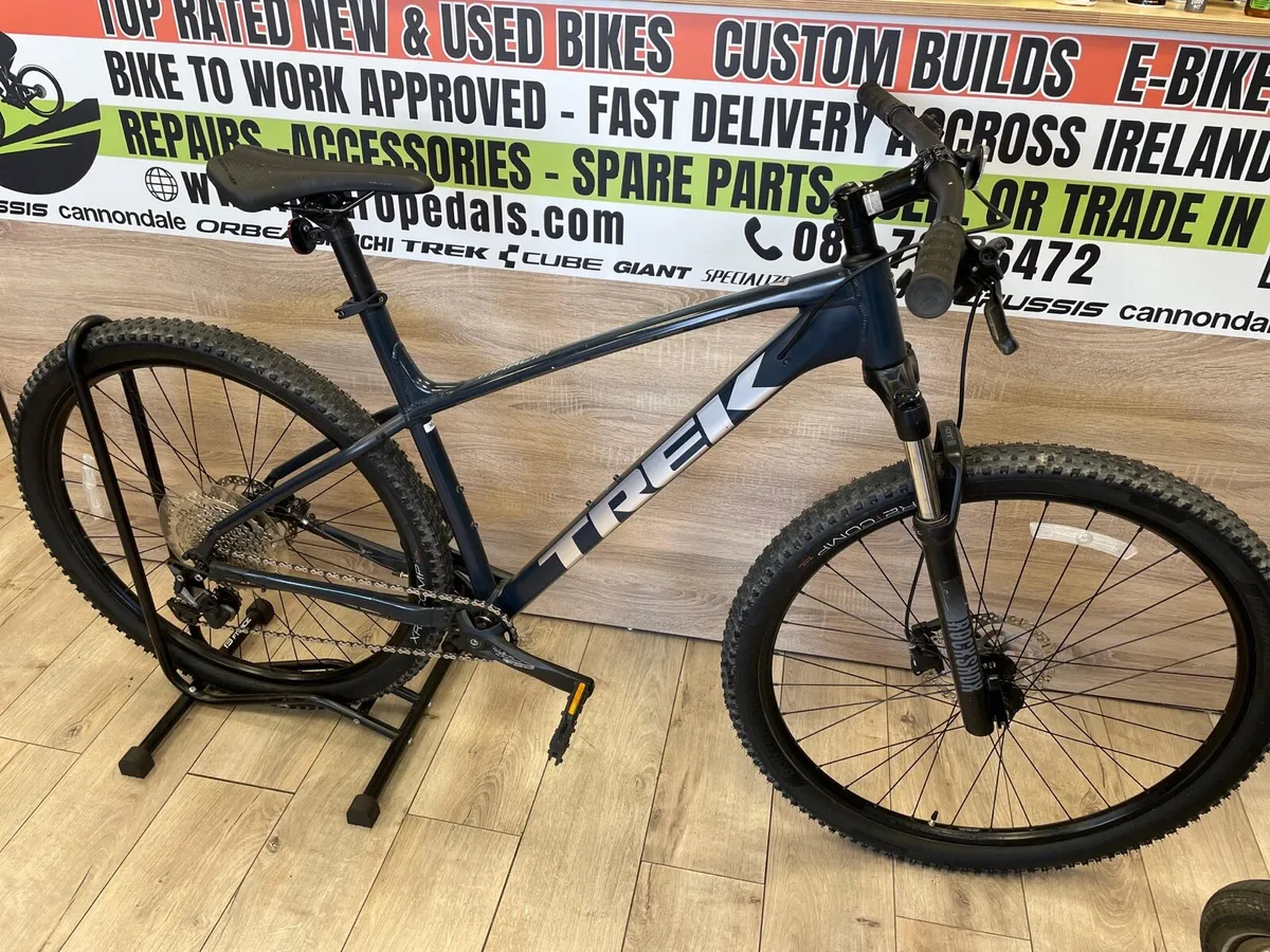 Trek marlin 7 (like new) - Image 3