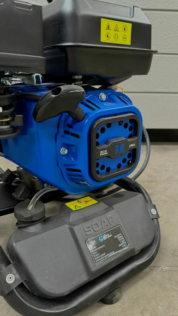 PETROL PRESSURE WASHER 200BAR 7HP ALUMINIUM PUMP - Image 2