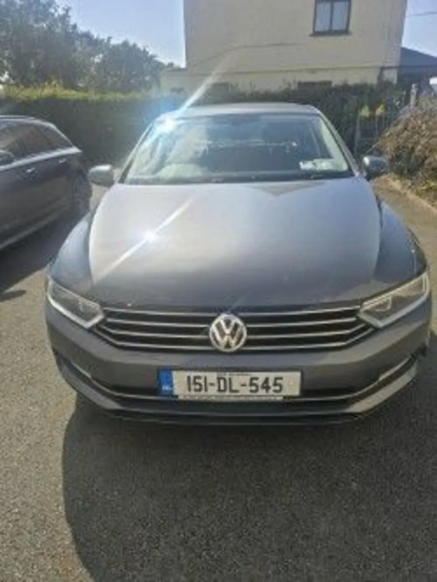 Volkswagen Passat 2015 - Image 1