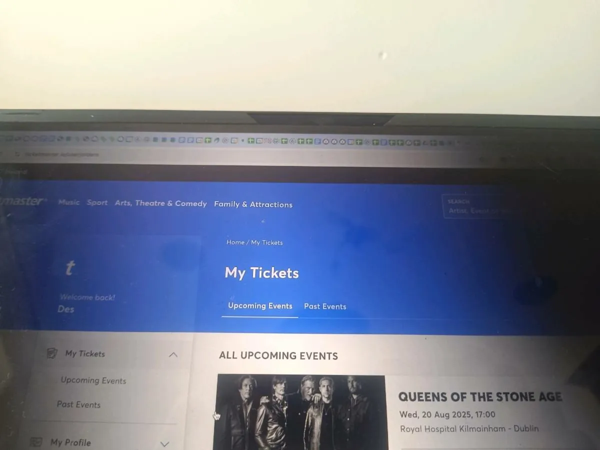 2  x Queens of the Stone Age x 2 Standing Tickets