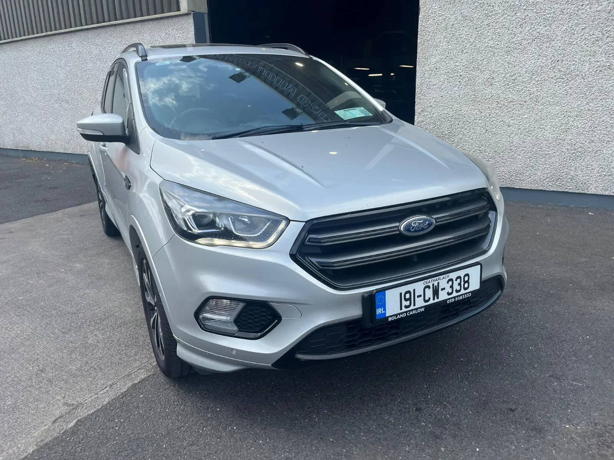 Ford Kuga ST Line  2019 - Image 3