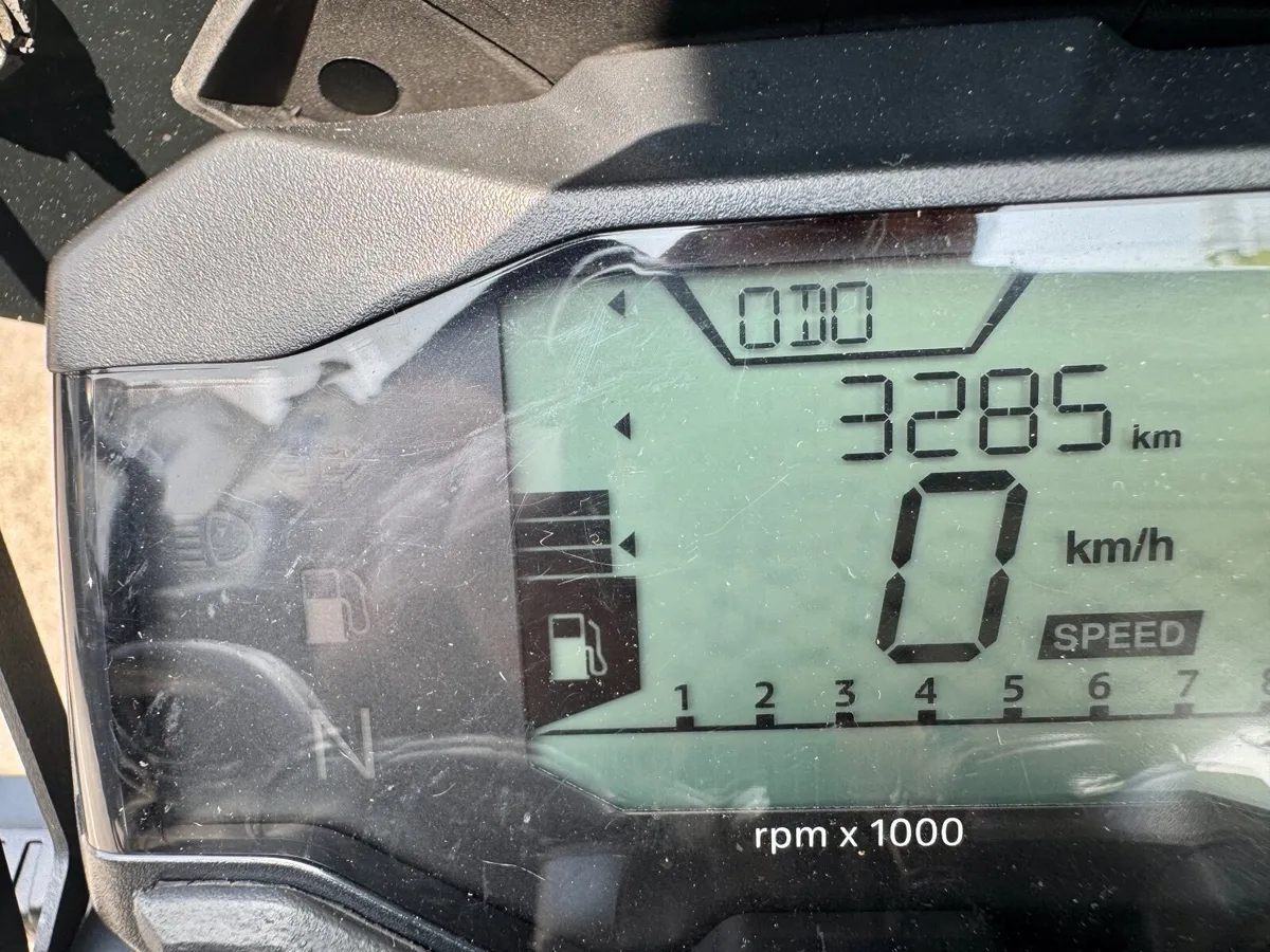 2023 BMW G 310 R - Image 3