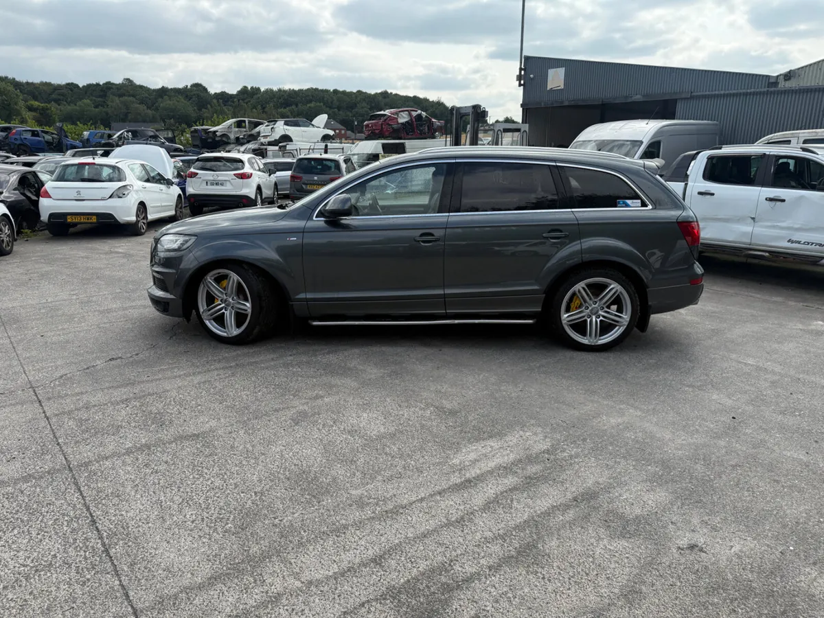 2014 Audi Q7 3.0 S LINE TDI Quarttro - Image 4