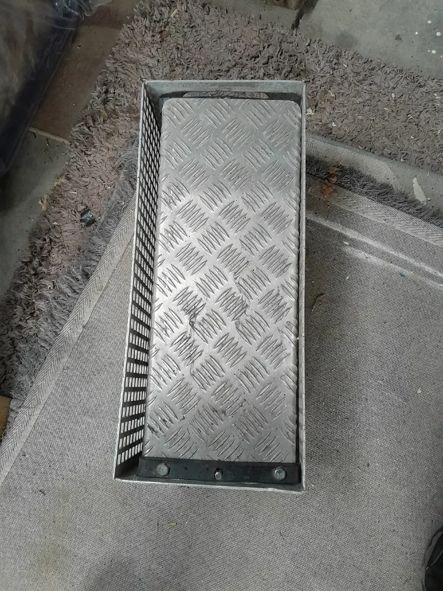 Aluminum Ramps for camper - Image 2