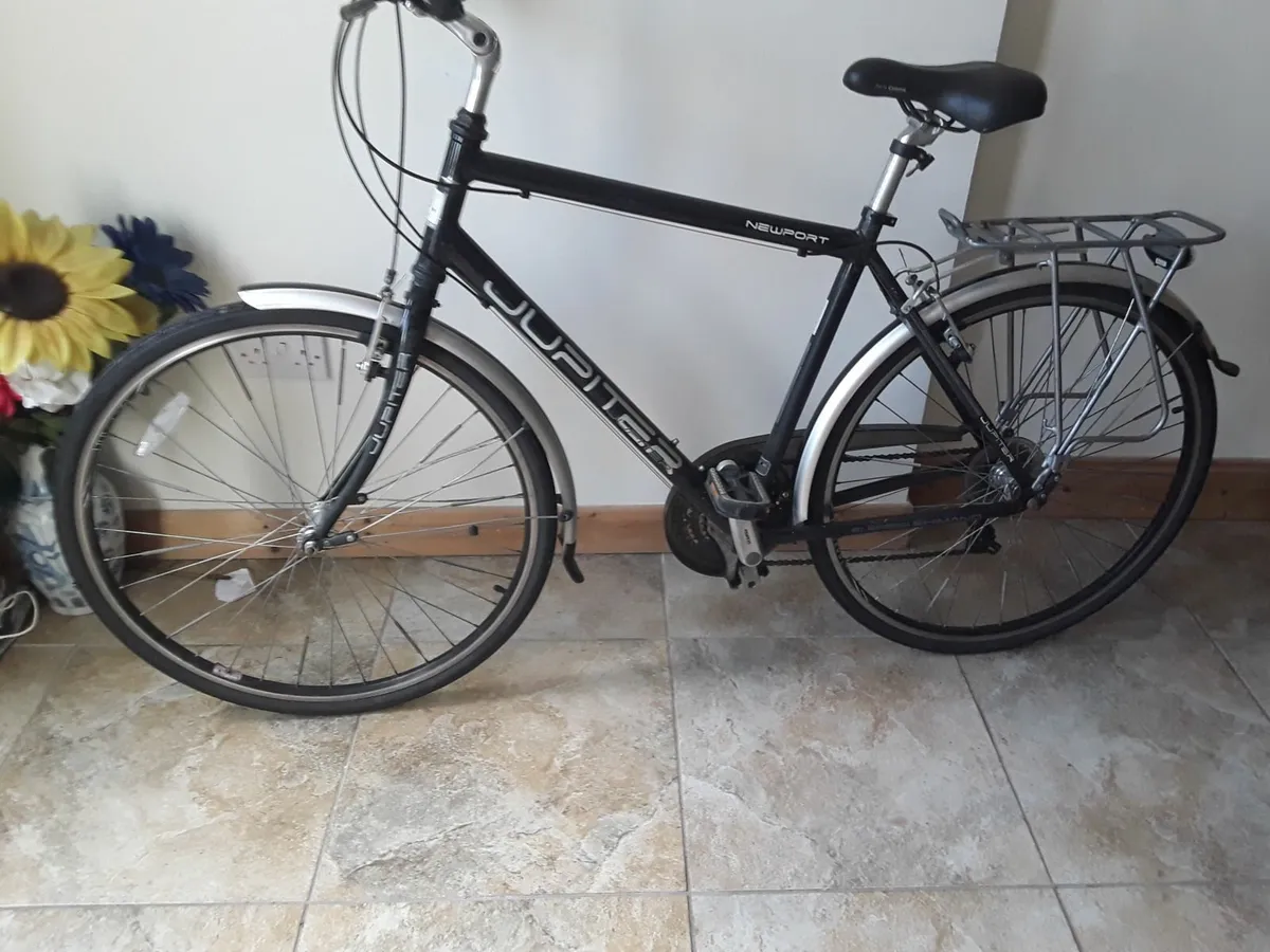 Gents Jupiter Newport hybrid bike 21 gears - Image 4