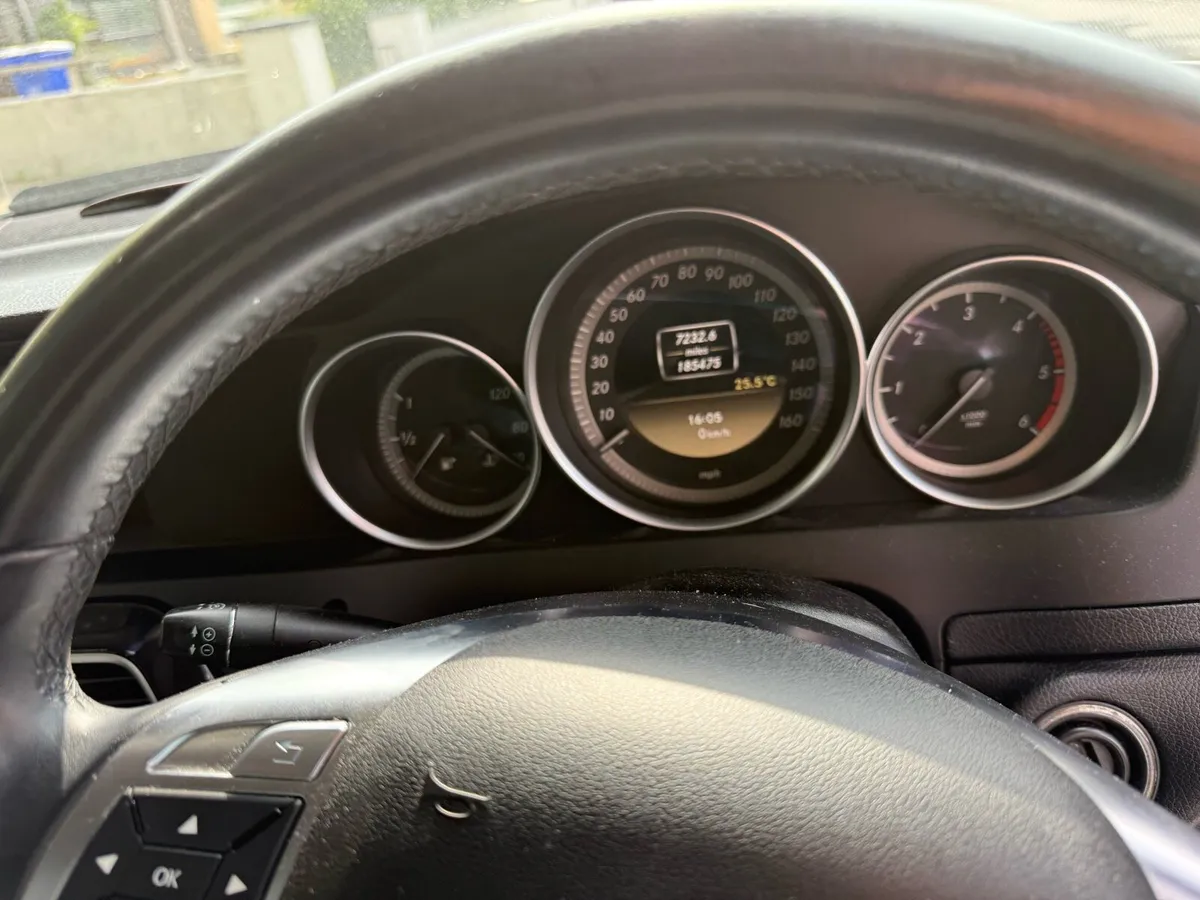 Mercedes c class 2.2 diesel manual - Image 3