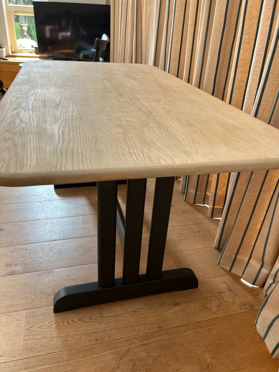 Dining table (solid oak) - Image 2